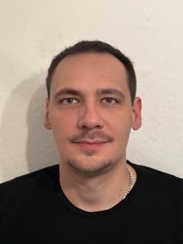 Tobias Schröder